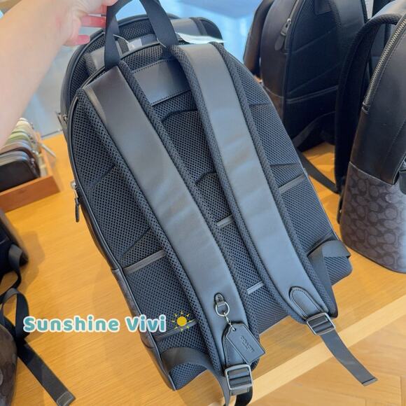 NWT Coach Cv922 West Backpack In Signature Canvas With Varsity Stripe - Picture 3 of 8